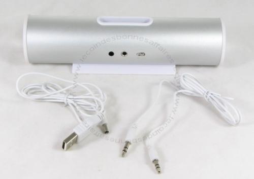 Station d'Accueil pour IPOD NANO Design tube métal Station d'Accueil pour IPOD NANO Design tube métal