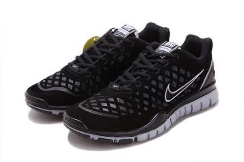 Nike Free TR Fit 2 Baskets Hommes Nike Free TR Fit 2 Baskets Hommes