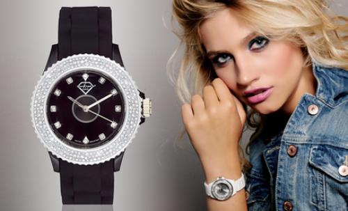 Montre United Crystal 3 ATM ornée de 90 cristaux SWAROVSKI Montre United Crystal 3 ATM ornée de 90 cristaux SWAROVSKI