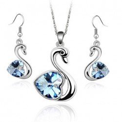 idKdo - Parure : Collier, Pendentif + Boucles d'oreilles " Cygne irisé " Cristal irisé Swarovski (Hauteur 2,9 cm) Femme - Bleu saphir