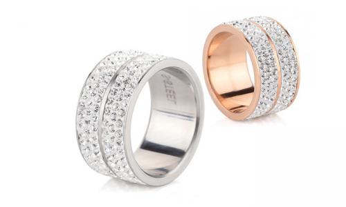 1 ou 2 bagues Elyna plaquées or blanc ou rose et ornées de cristaux SWAROVSKI ELEMENTS 1 ou 2 bagues Elyna plaquées or blanc ou rose et ornées de cristaux SWAROVSKI ELEMENTS