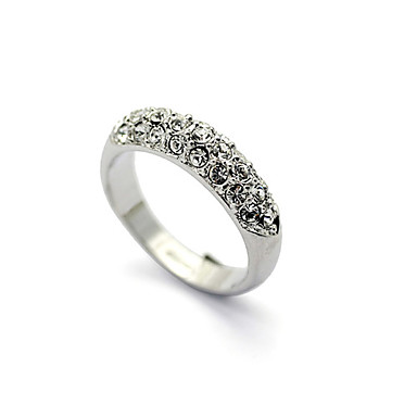 PRIX MINI bague en diamant dentelle cloutée PRIX MINI bague en diamant dentelle cloutée
