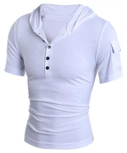 Bouton à capuchon orné à manches courtes T-shirt pour les hommes