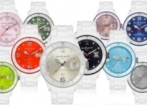 Montres United White au choix ornées de Swarovski® Elements Luxury Crystal, bracelet silicone Montres United White au choix ornées de Swarovski® Elements Luxury Crystal, bracelet silicone