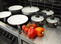 Batterie de cuisine en céramique Batterie de cuisine en céramique