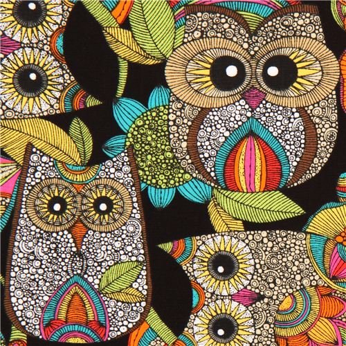 Tissu Robert Kaufman noir avec des hiboux multicolores Tissu Robert Kaufman noir avec des hiboux multicolores